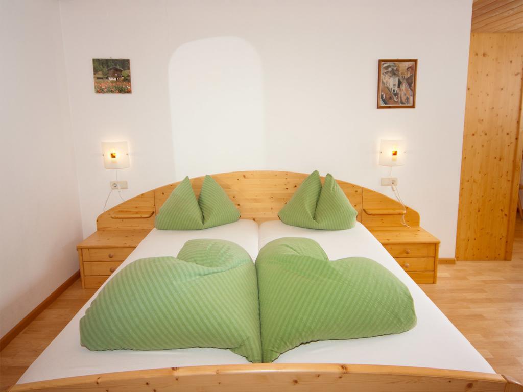 Pension & Appartament Anna Predoi Cameră foto