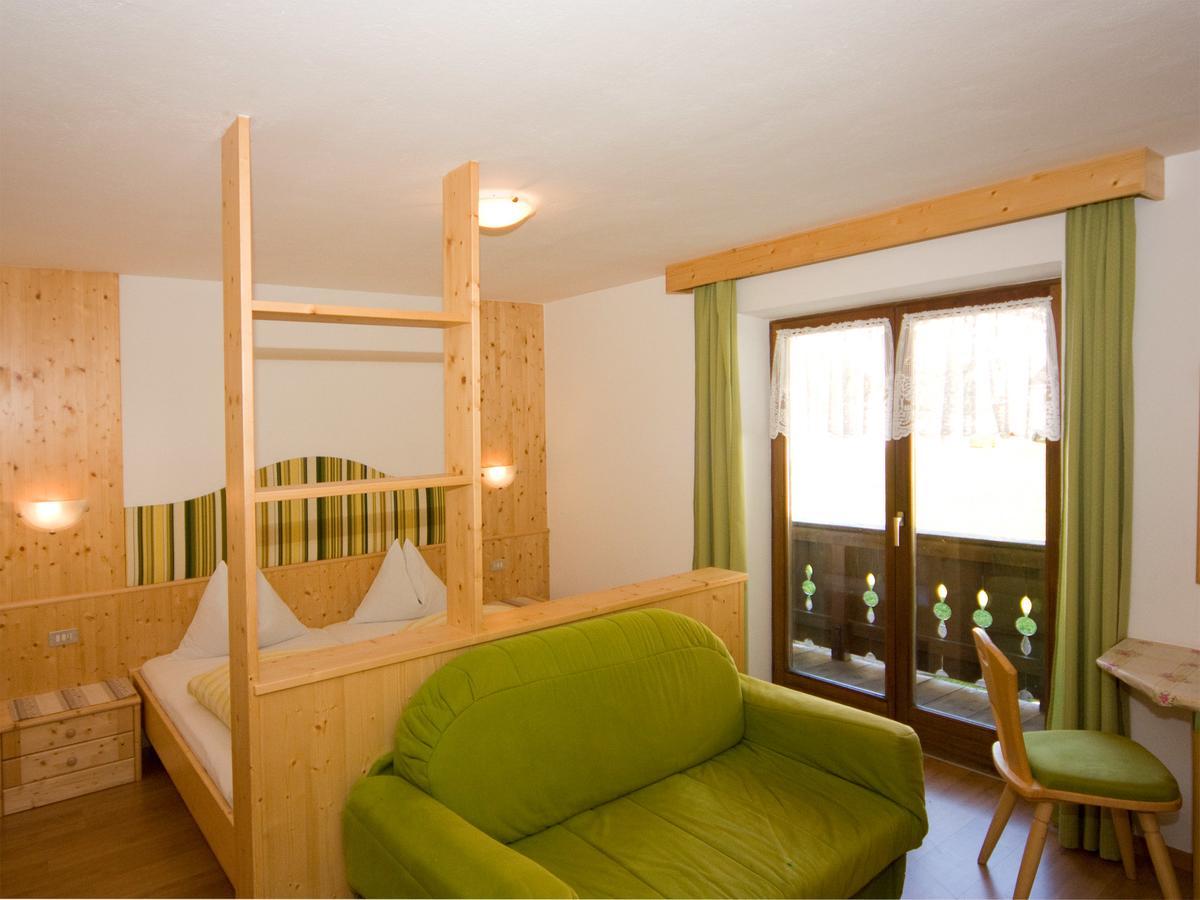 Pension & Appartament Anna Predoi Exterior foto