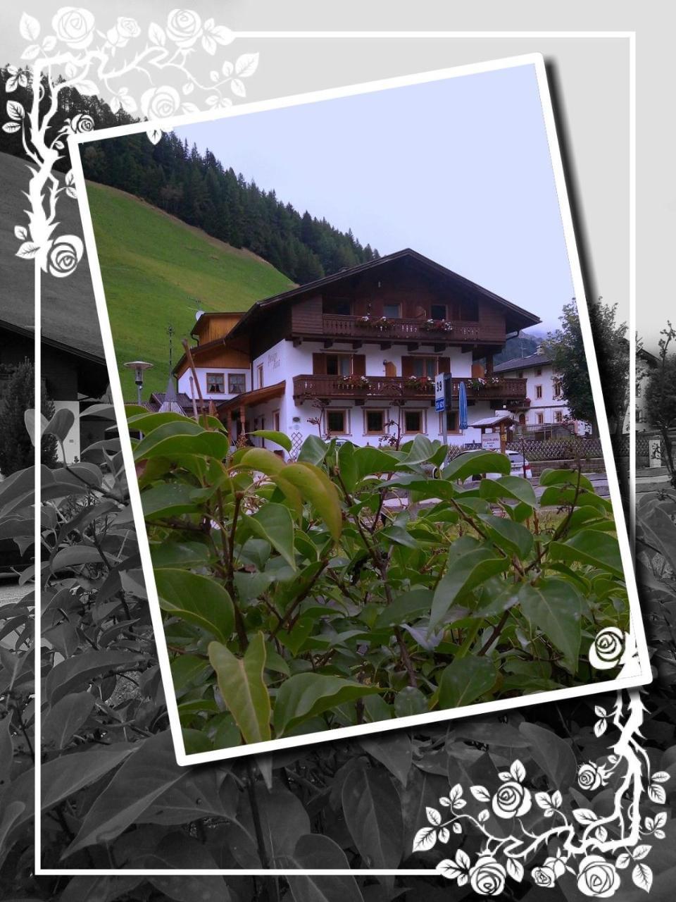 Pension & Appartament Anna Predoi Exterior foto